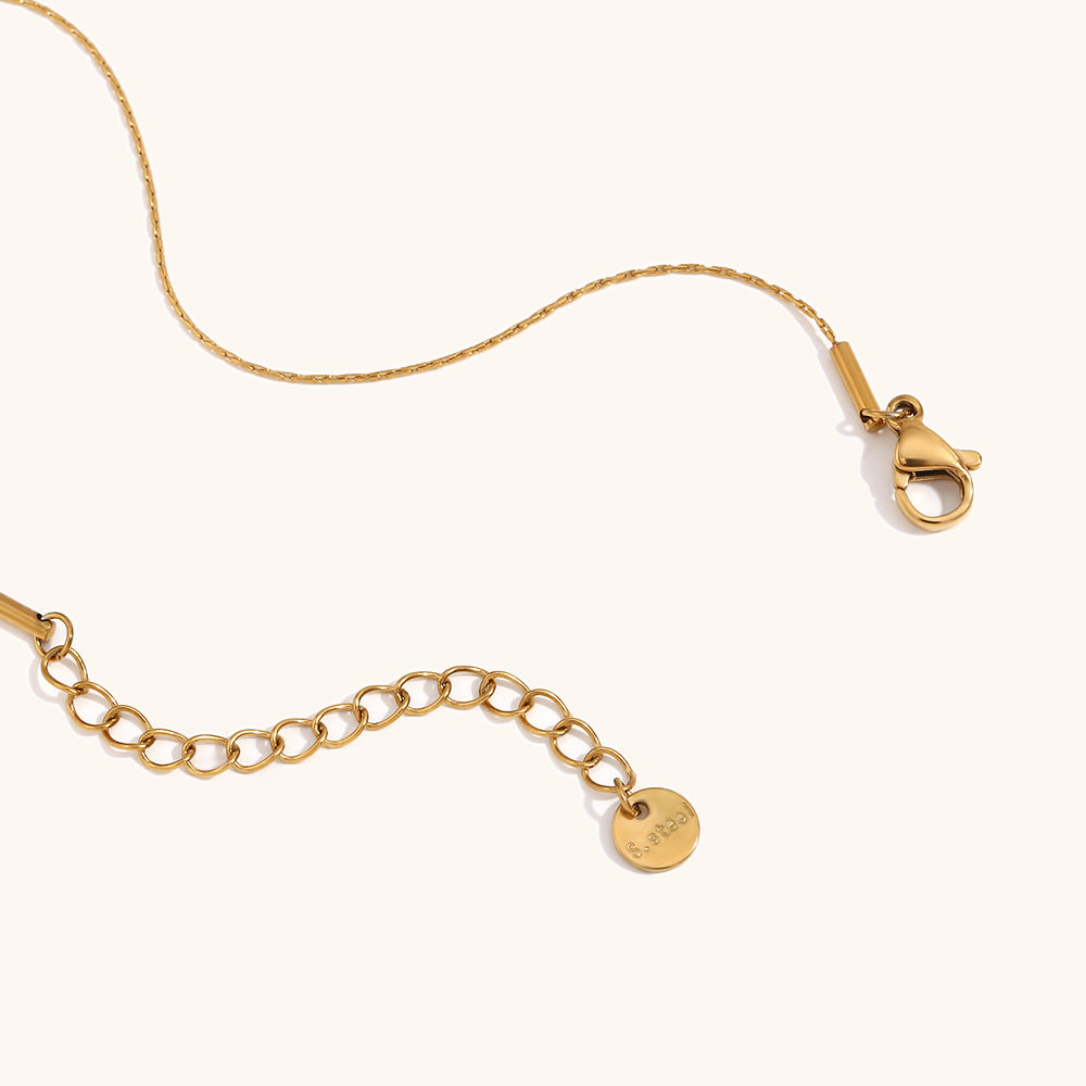 Lucia Necklace