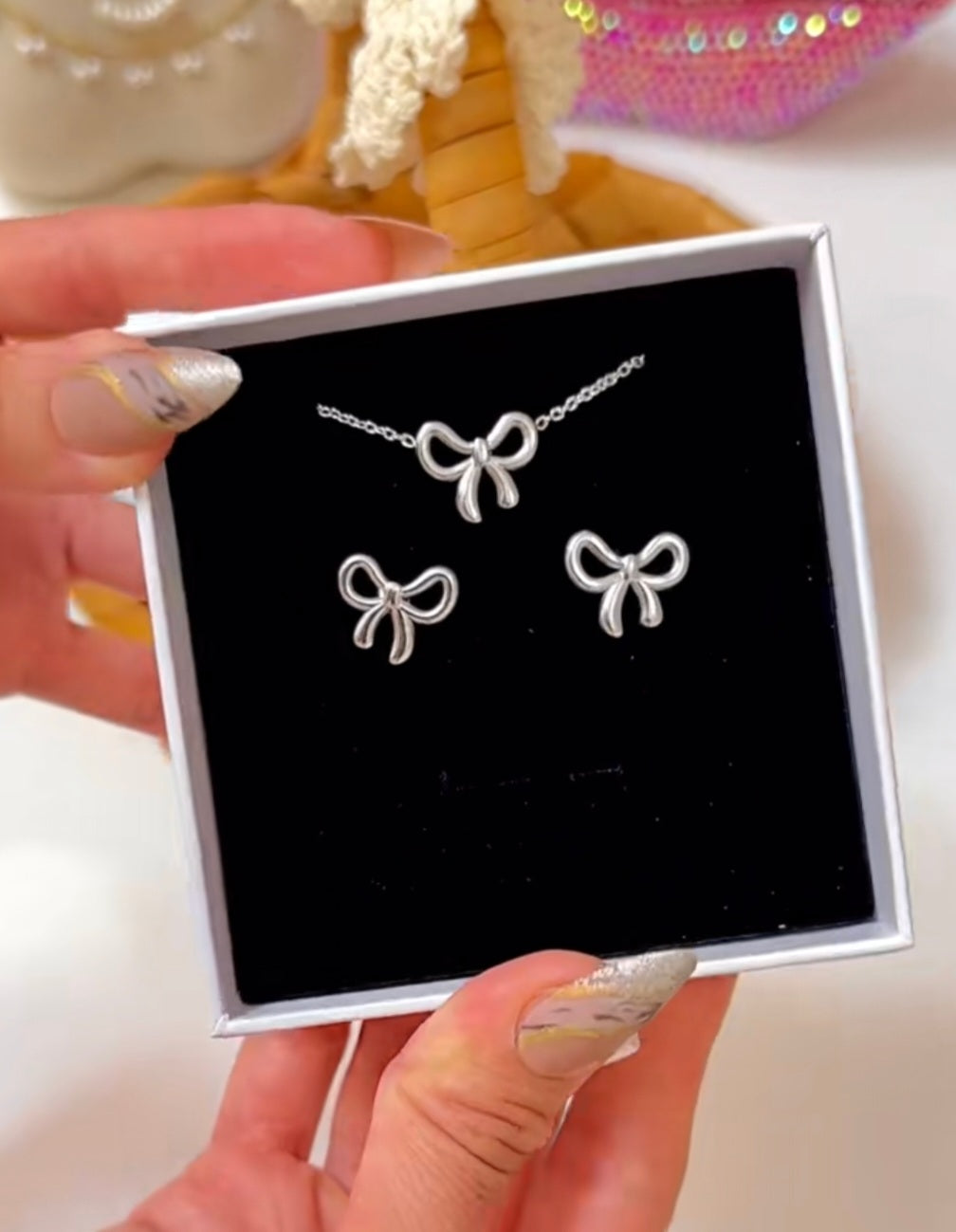 Belle Bow Set