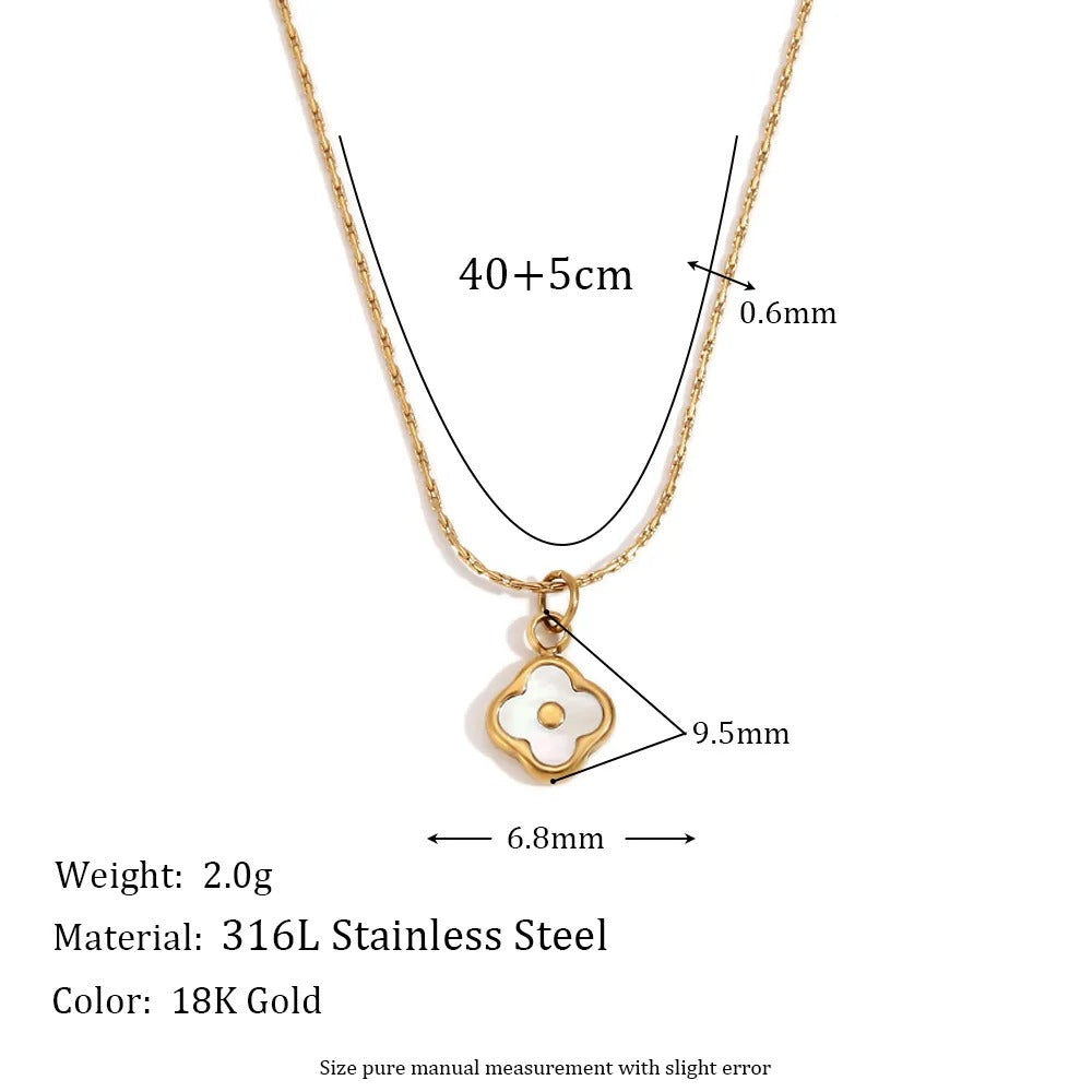 Lucia Necklace