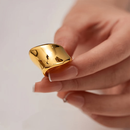 Marcella Ring