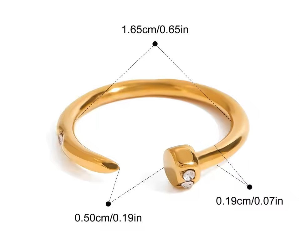 Saphira Ring