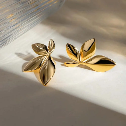 Classic Leaf Studs